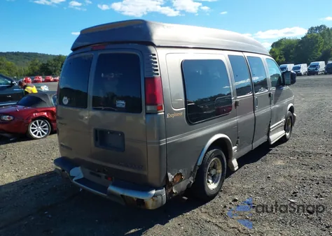 2002 Chevrolet Express from USA, damaged, VIN 1GBFG15R621165023